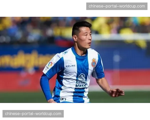 观点:VAR判罚尺度再引争议,本轮多次点球判罚成为焦点 观点:VAR判罚尺度再引争议,本轮多次点球判罚成为焦点