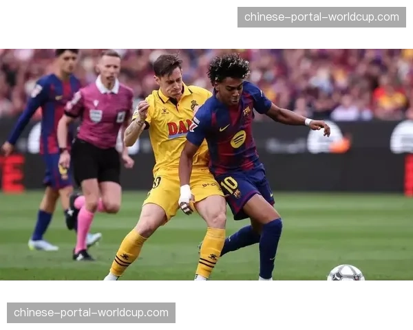 洛萨诺远射得分，西班牙人第56分钟扳回一城